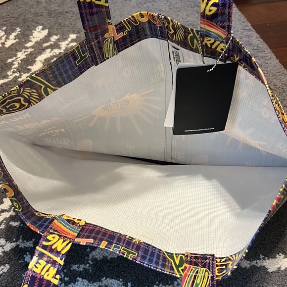 Consuela tote bag nwt - Picture 3 of 7